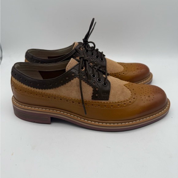 BRAND NEW Clarks Originals Darby Limit Spectator Wingtip Oxfords Size 9.5 M